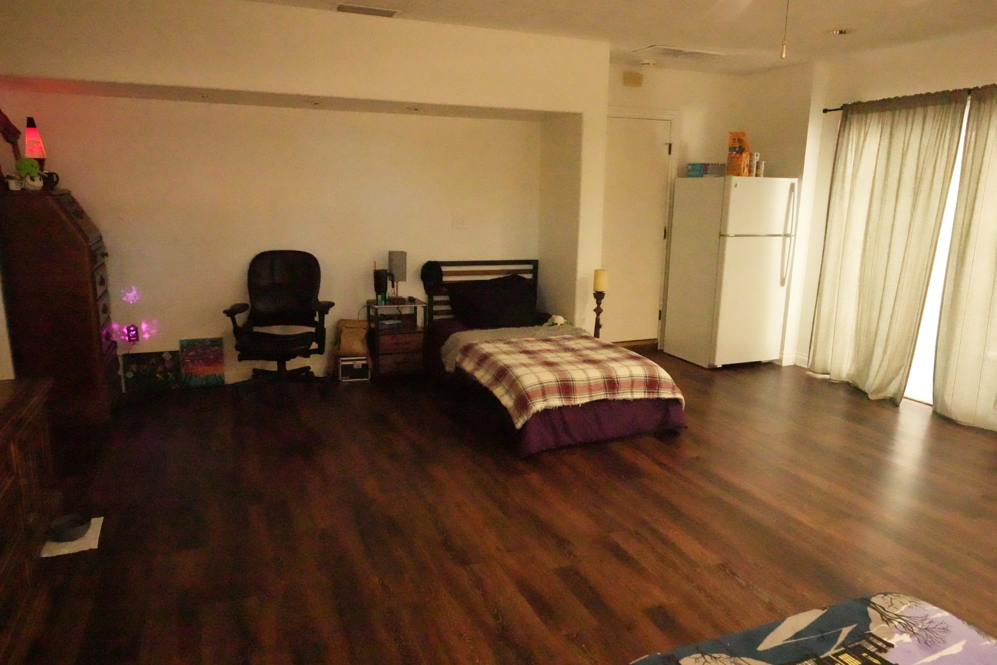 Bedroom suite